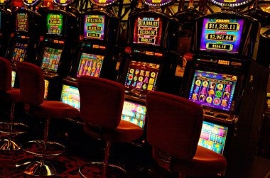 wartel21 Togel Online draw schedule on mobile phone